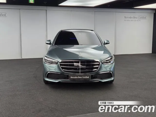 Mercedes-Benz S-Class 2025 thumb 11
