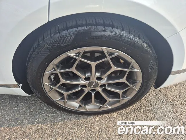 Genesis G80 2021 thumb 3