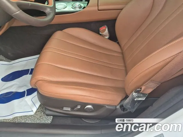 Genesis G80 2021 thumb 4