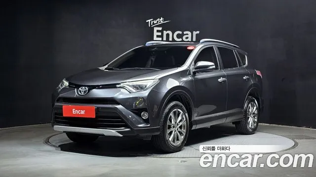 Toyota RAV4 2018 thumb 5