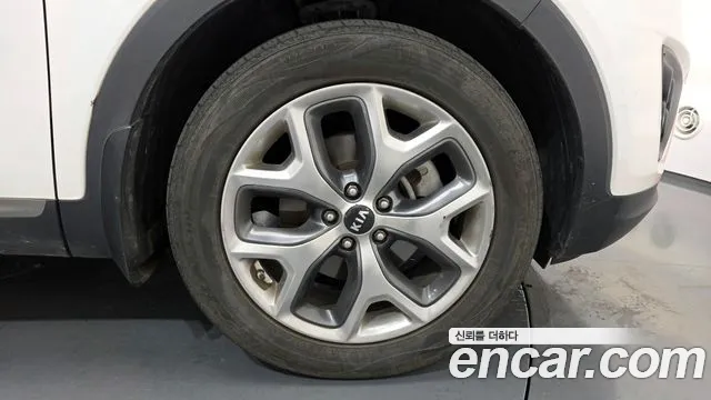 Kia Sorento 2015 thumb 4