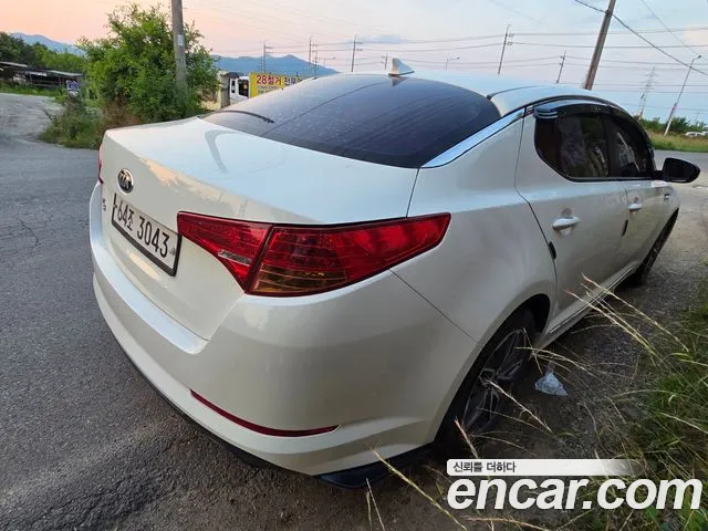 Kia K5 2013 thumb 12