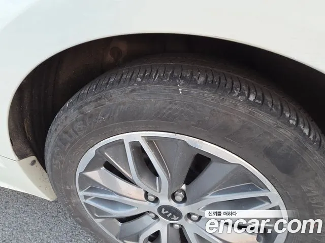 Kia K5 2013 thumb 10