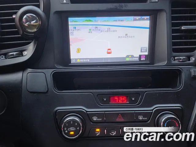Kia K5 2013 thumb 3