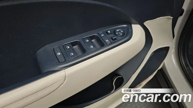 Hyundai Venue 2024 thumb 5