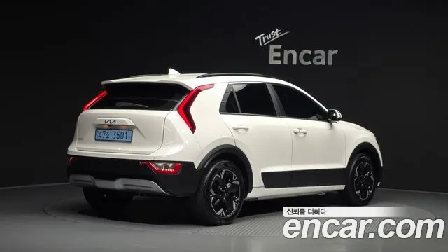 Kia Niro 2022 thumb 4