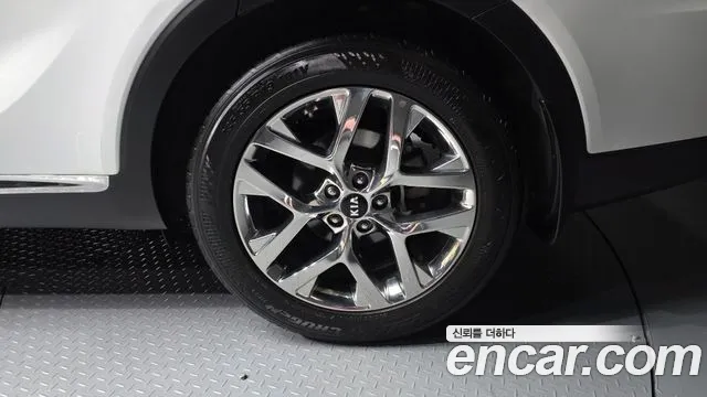 Kia Sorento 2019 thumb 5