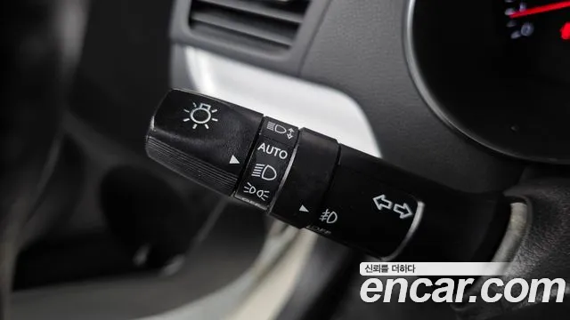 Kia Morning 2015 thumb 10