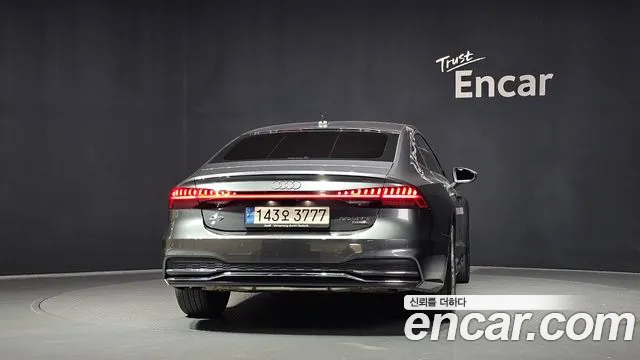 Audi A7 2021 thumb 10