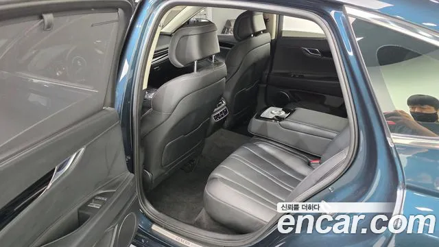 Genesis G80 2021 thumb 10