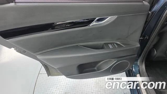 Genesis G80 2021 thumb 3