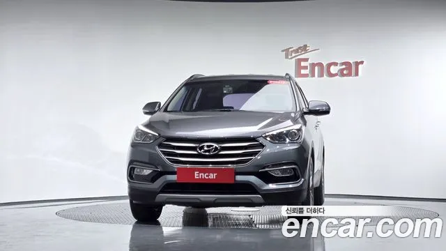 Hyundai Santafe 2017 thumb 6
