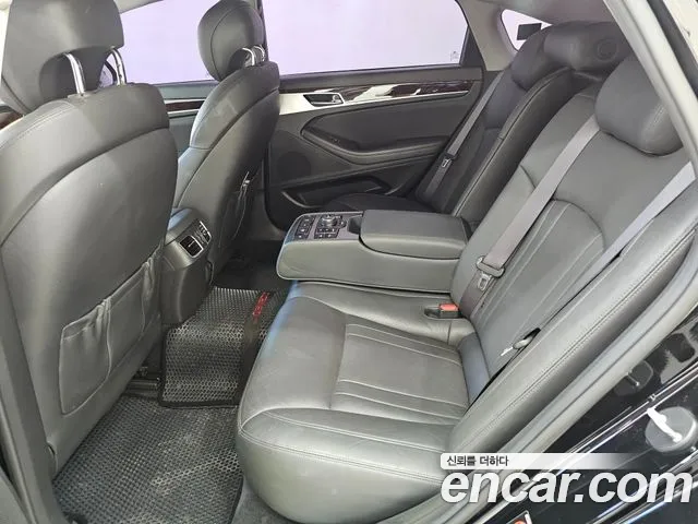 Hyundai Genesis 2015 thumb 6