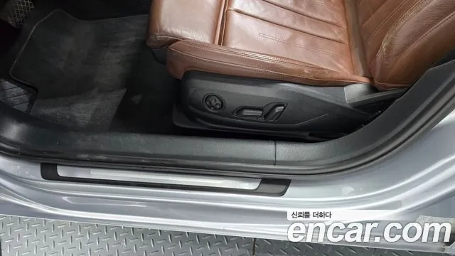 Audi A4 2018 thumb 5