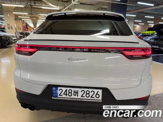 Porsche Cayenne 2023 thumb 6