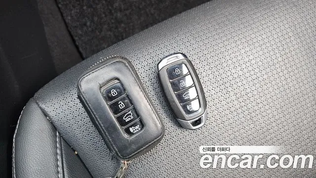 Hyundai Kona 2018 thumb 10