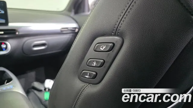 Genesis GV60 2022 thumb 11