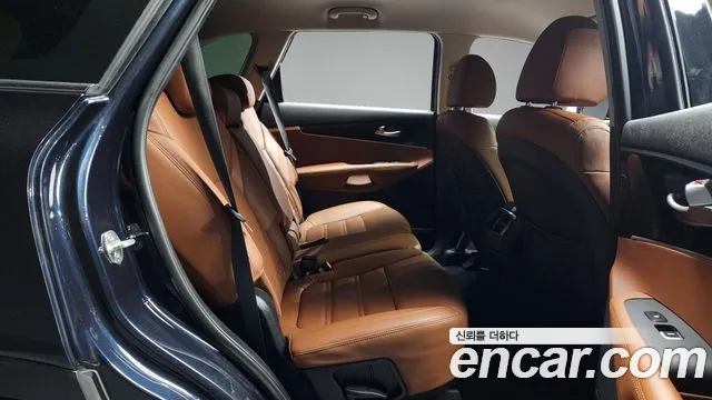 Kia Sorento 2018 thumb 11