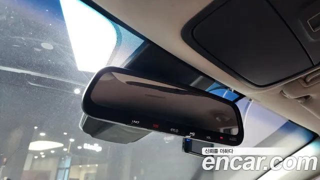Kia Sorento 2018 thumb 8