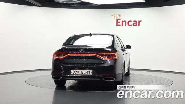 Hyundai Grandeur 2017 thumb 11