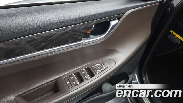 Hyundai Grandeur 2017 thumb 9