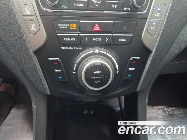 Hyundai Santafe 2017 thumb 9