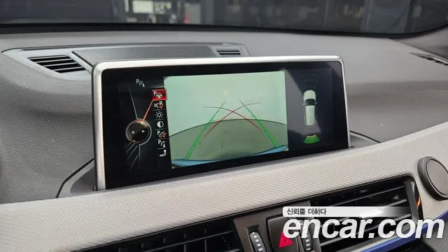 BMW X1 2017 thumb 7