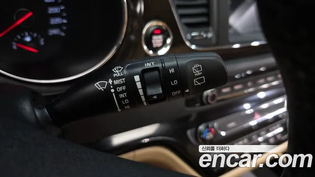 Kia Carnival 2019 thumb 12