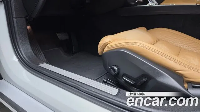Volvo S60 2021 thumb 8