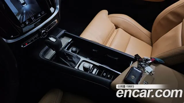 Volvo S60 2019 thumb 9