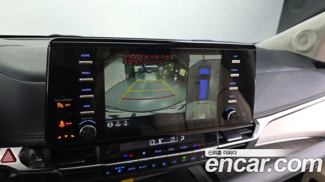 Toyota Sienna 2023 thumb 5