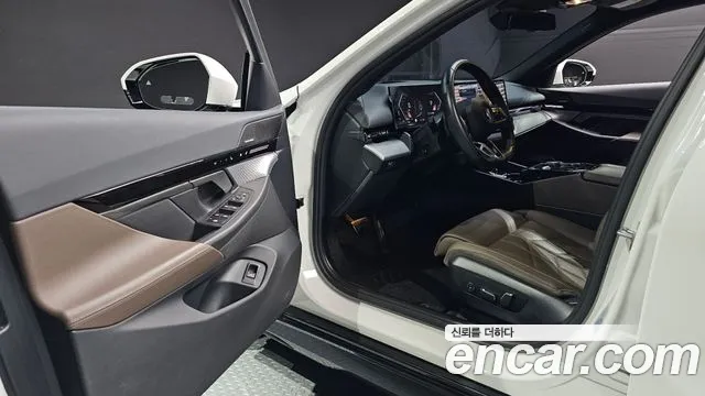 BMW 5 серии 2024 thumb 6