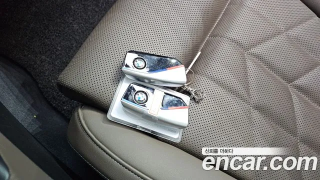 BMW 5 серии 2024 thumb 8