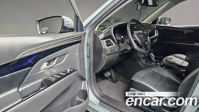 KGM Korando 2019 thumb 10