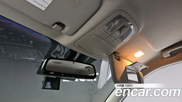 KGM Korando 2019 thumb 8
