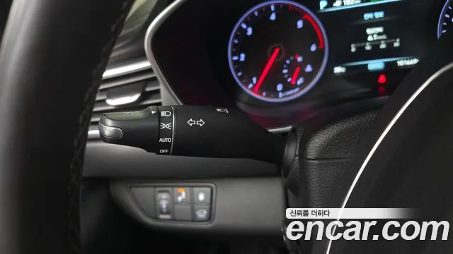 Genesis G70 2019 thumb 9