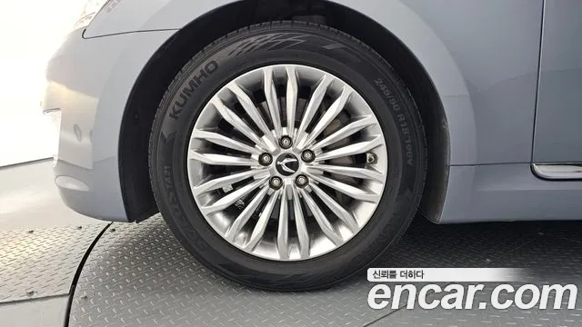 Hyundai Equus 2015 thumb 9
