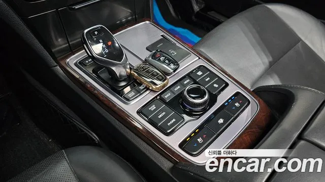Hyundai Equus 2015 thumb 3