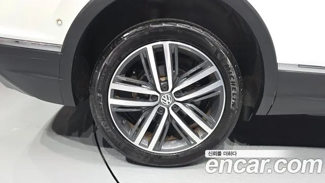 Volkswagen Tiguan Allspace 2018 thumb 6