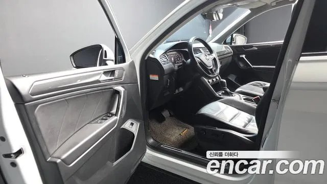 Volkswagen Tiguan Allspace 2018 thumb 11