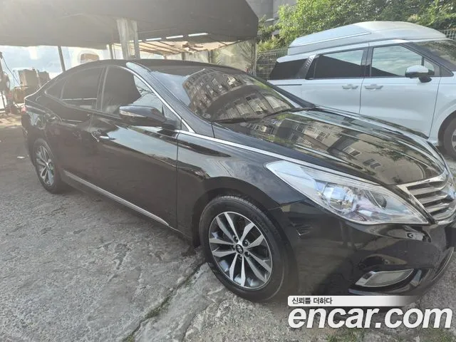 Hyundai Grandeur 2012 thumb 12