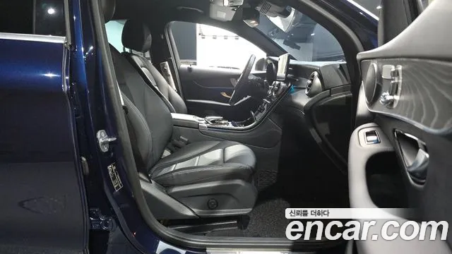 Mercedes-Benz GLC 2019 thumb 9