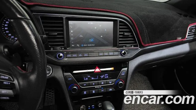 Hyundai Avante 2018 thumb 4