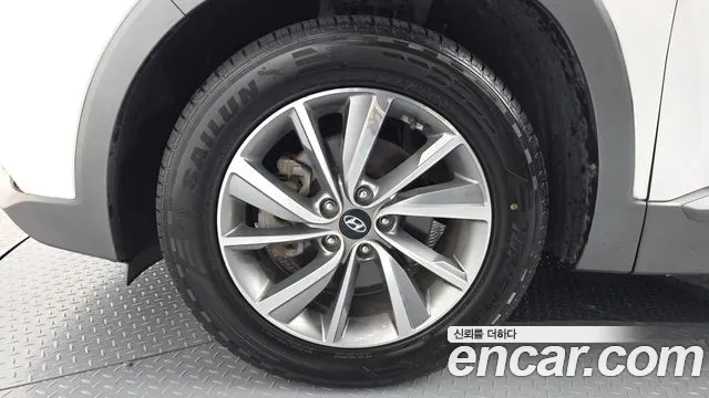 Hyundai Santa Fe 2018 thumb 10