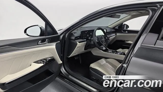 Kia Hybrid 2025 thumb 8