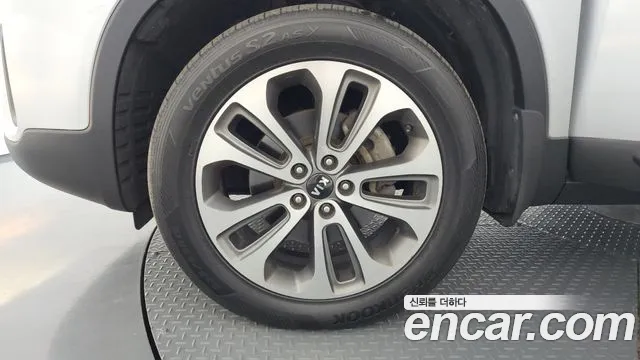 Kia Sorento 2012 thumb 9