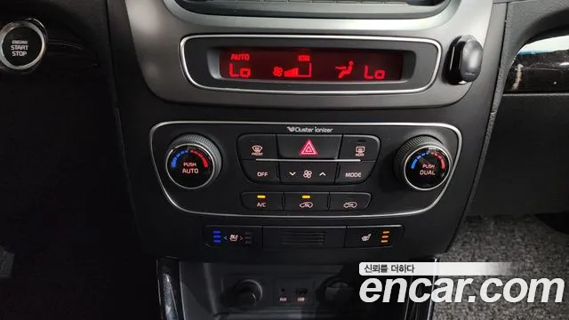 Kia Sorento 2012 thumb 3