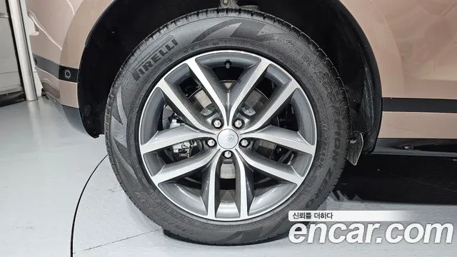 Land Rover Range Rover Evoque 2026 thumb 3