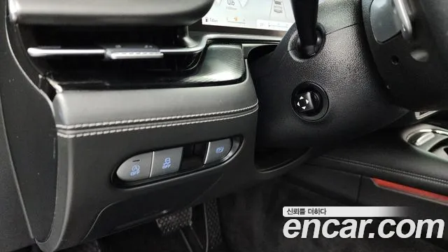 Genesis G90 2022 thumb 11