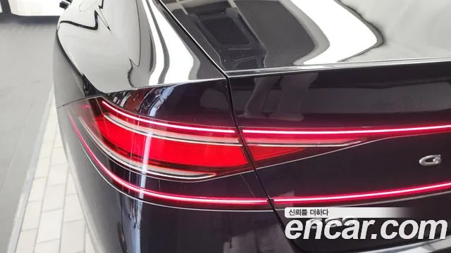 Genesis G90 2022 thumb 6